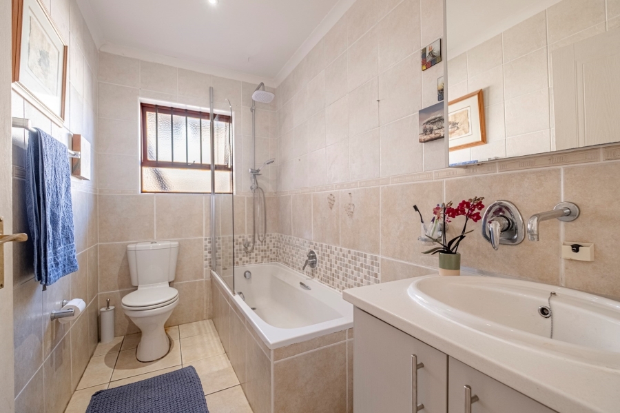 3 Bedroom Property for Sale in Glenroy Park Eastern Cape